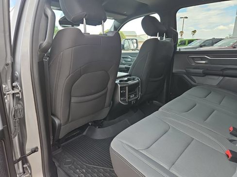 Used 2022 RAM 1500 Big Horn RWD image 19