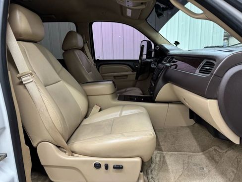 Used 2013 GMC Sierra 3500 Denali image 14