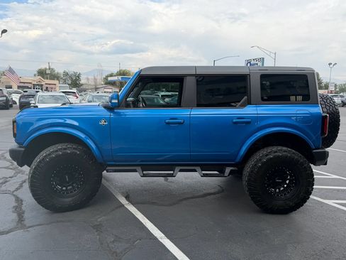 Used 2022 Ford Bronco Outer Banks AWD/4WD image 6