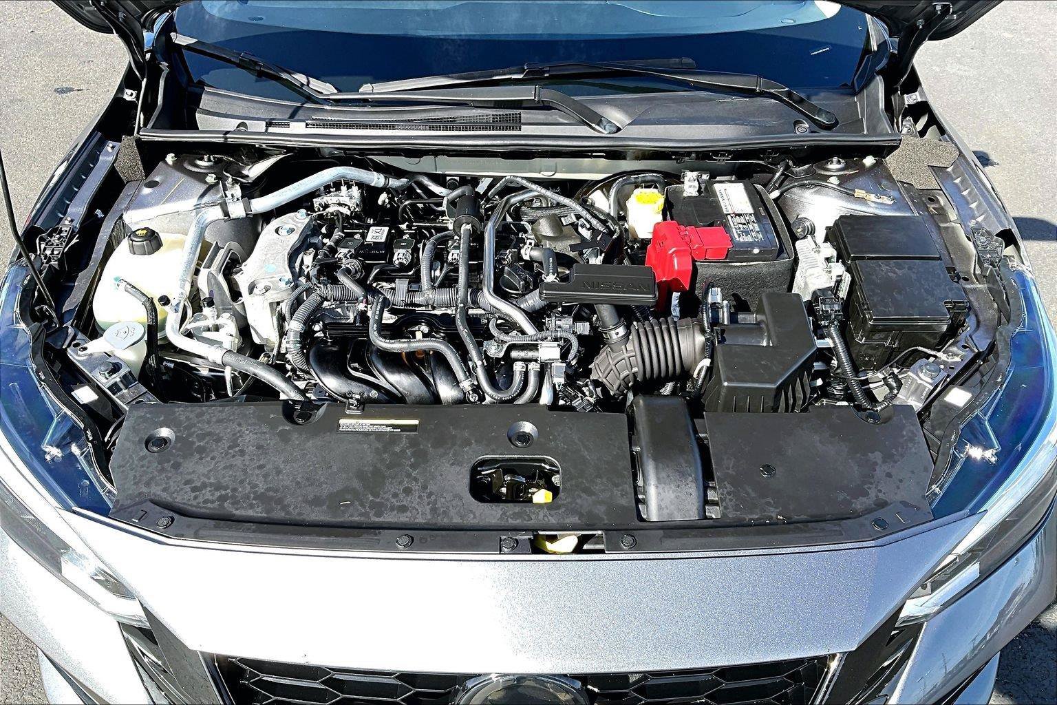 Used 2023 Nissan Sentra SR w/ Midnight Edition Package FWD image 30