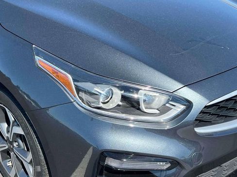 Used 2020 Kia Forte LXS FWD image 8