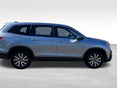 Used 2019 Honda Pilot EX image 11