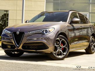 Used 2023 Alfa Romeo Stelvio Ti AWD/4WD video 1