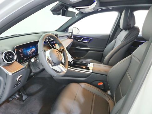 New 2026 Mercedes-Benz GLC 300 image 6