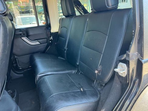 Used 2011 Jeep Wrangler Unlimited Sport AWD/4WD image 14