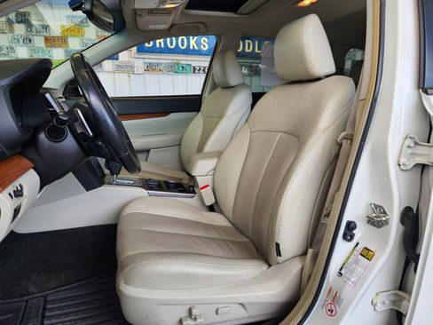 Used 2013 Subaru Outback 2.5i Limited w/ Moonroof Pkg image 4