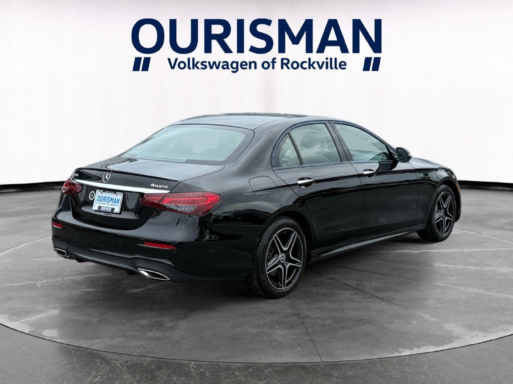 Used 2023 Mercedes-Benz E 350 4MATIC Sedan image 6