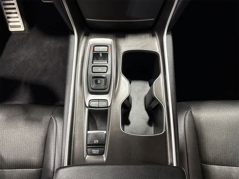 Used 2022 Honda Accord Sport image 31