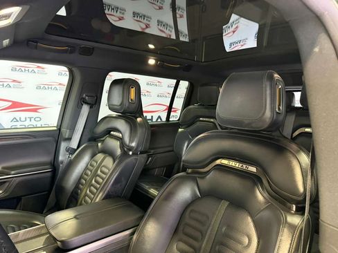 Used 2025 Rivian R1S Adventure AWD/4WD image 31