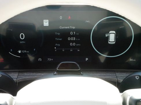 Used 2024 Hyundai Santa Fe Limited image 21