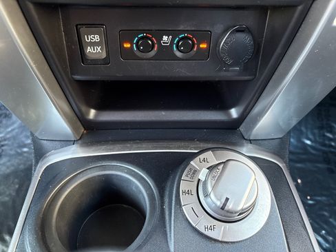 Used 2017 Toyota 4Runner Limited AWD/4WD image 28