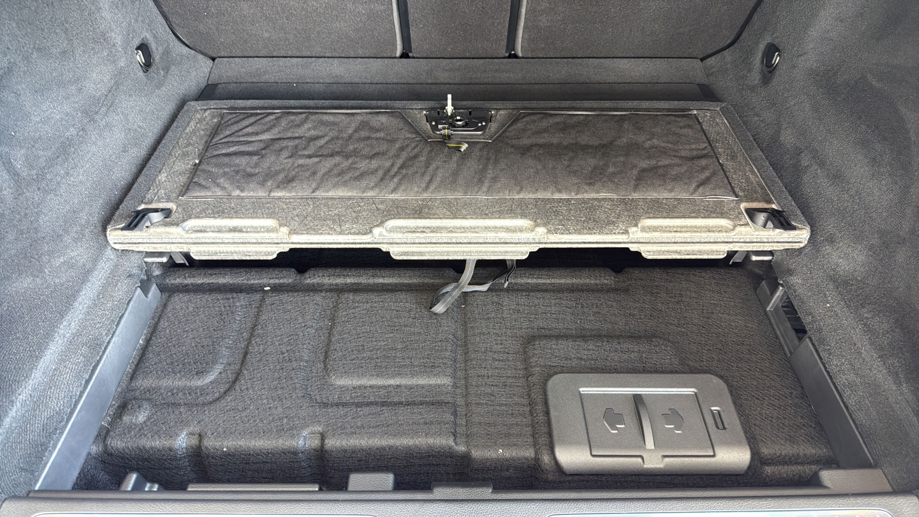 Certified 2026 Mercedes-Benz EQE AMG 4MATIC SUV image 15