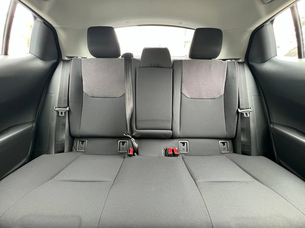 New 2027 Toyota Prius Plug-In Hybrid FWD image 12