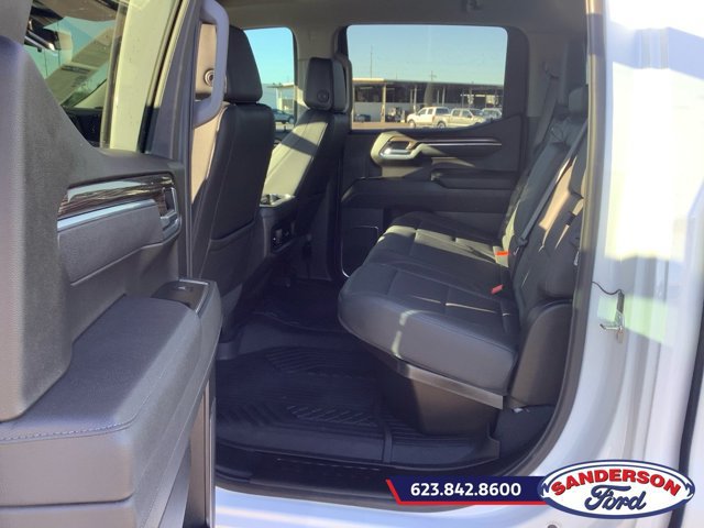 Used 2026 Chevrolet Silverado 1500 LT Trail Boss w/ LT Trail Boss Premium Package AWD/4WD image 18