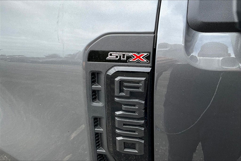 New 2026 Ford F350 XL w/ STX Appearance Package AWD/4WD image 9