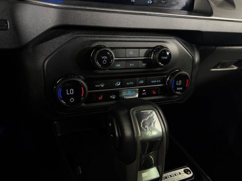 Used 2025 Ford Bronco Big Bend AWD/4WD image 19
