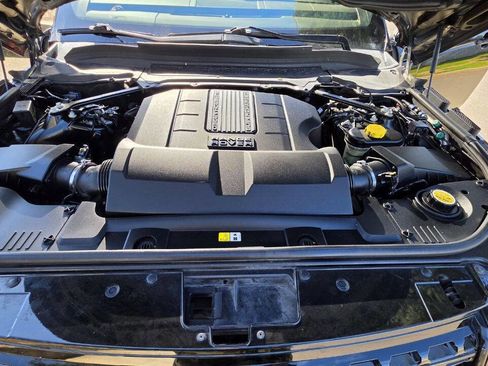 Used 2014 Land Rover Range Rover Supercharged image 13