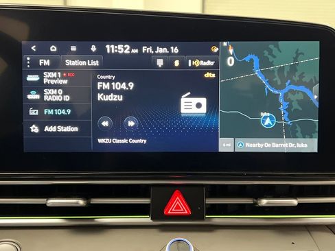 Used 2024 Hyundai Elantra SEL image 51