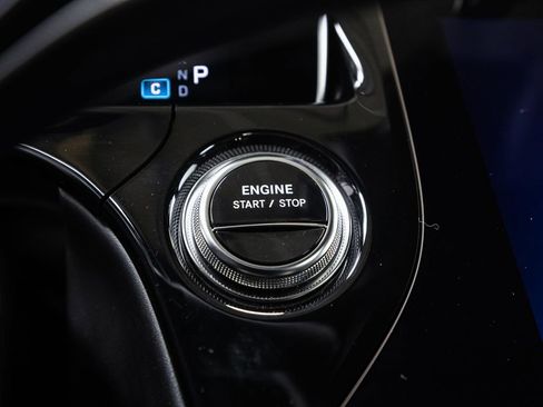 Used 2025 Mercedes-Benz E 53 AMG e 4MATIC Sedan image 16