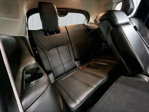 Used 2023 INFINITI QX60 Sensory w/ Vision Package AWD/4WD image 28