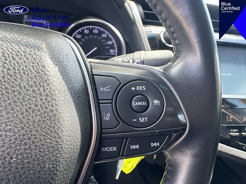 Used 2018 Toyota Camry SE FWD image 20