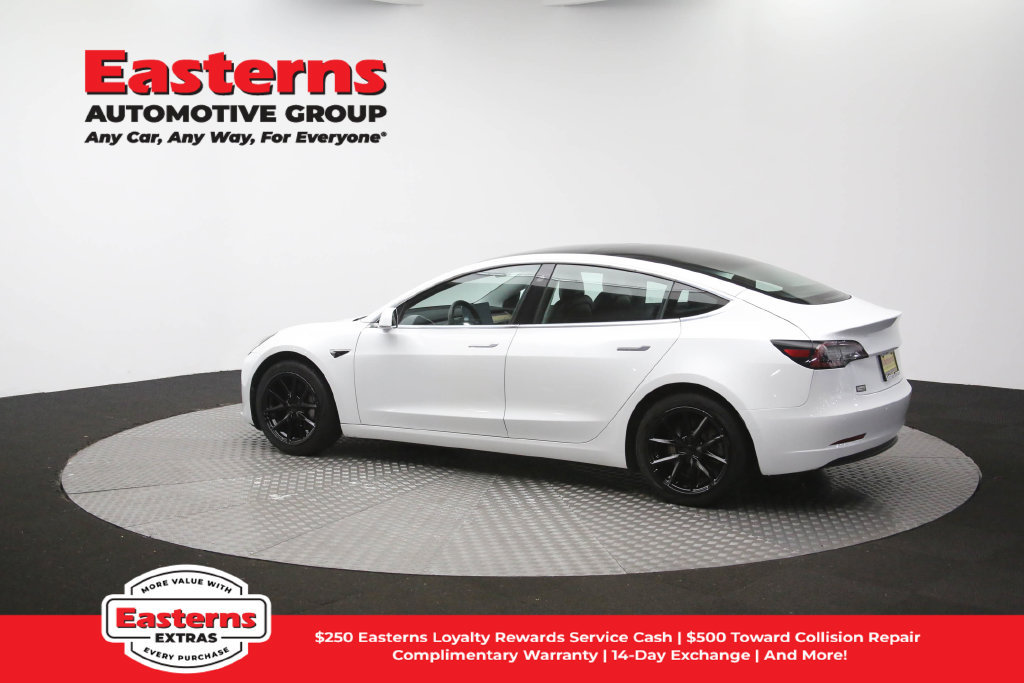 Used 2020 Tesla Model 3 Standard Range Plus RWD image 59