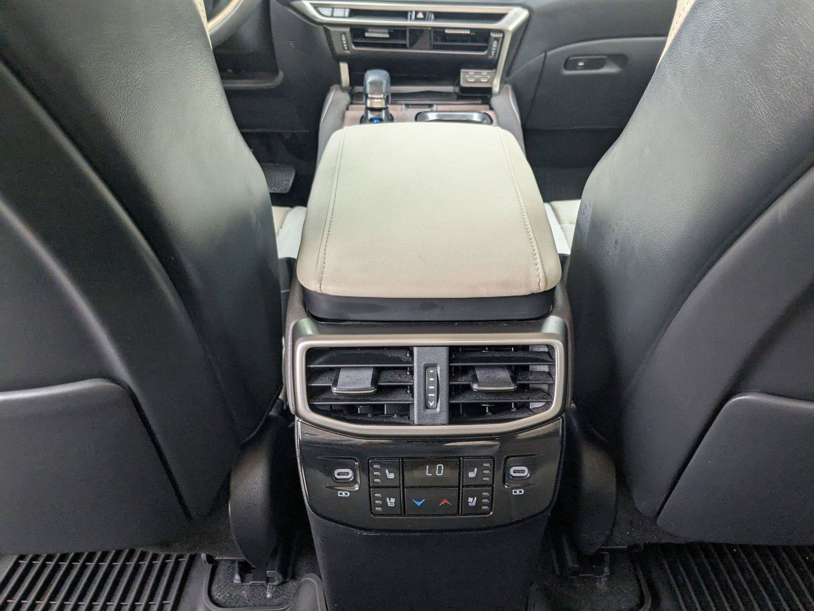 Certified 2023 Lexus RX 350 FWD w/ Accessory Package (Z1) image 18