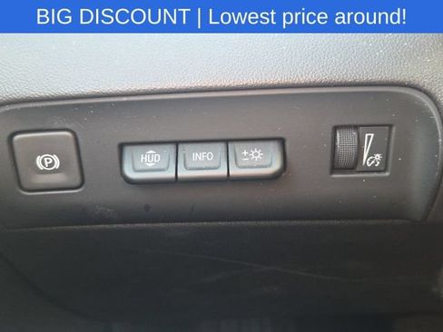 Used 2024 Buick Enclave Premium FWD image 35