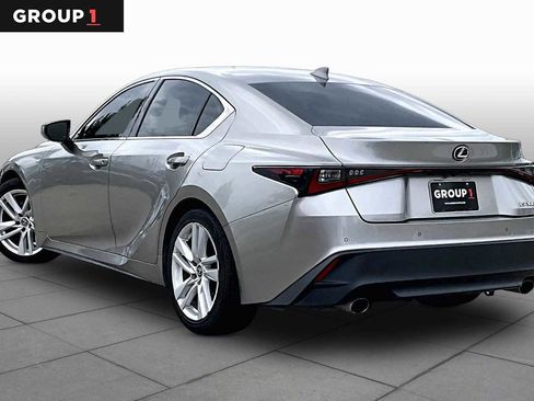 Used 2023 Lexus IS 300 w/ Comfort Package RWD image 10