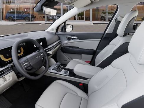 New 2026 Kia Sportage EX FWD image 17