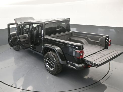 New 2026 Jeep Gladiator Rubicon w/ Steel Power Dome Hood Package AWD/4WD image 62