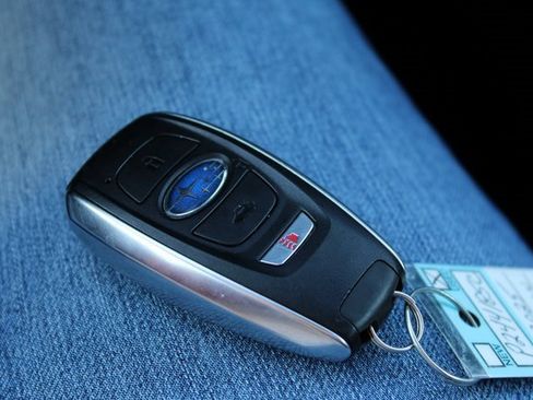 Certified 2025 Subaru Crosstrek 2.0i Premium image 24