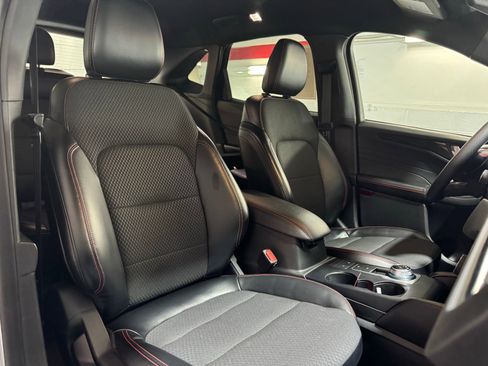 Used 2023 Ford Escape ST-Line image 21