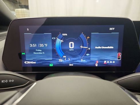 New 2026 Chevrolet Equinox EV LT image 12