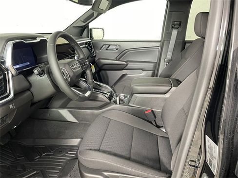 New 2026 GMC Canyon Elevation w/ Convenience Package image 2