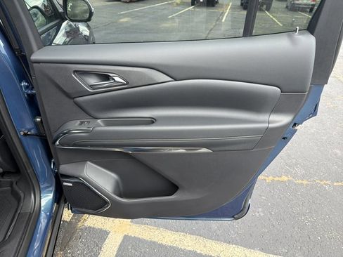 New 2026 Chevrolet Traverse High Country w/ LPO, Floor Liner Package image 25