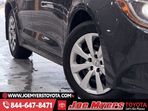 Used 2026 Toyota Corolla LE image 12