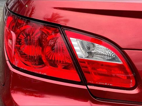 Used 2010 Chrysler Sebring Touring w/ Special Touring Group image 24