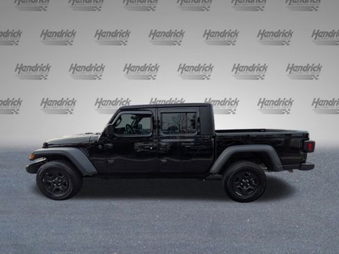 Used 2024 Jeep Gladiator Sport image 8