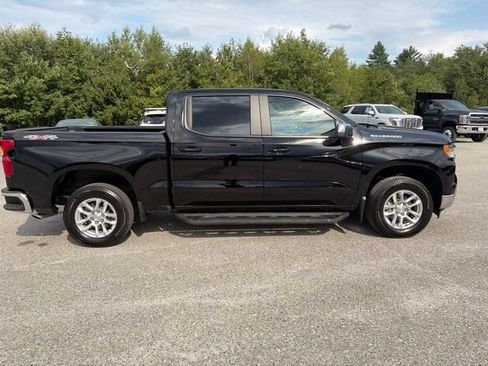 Used 2025 Chevrolet Silverado 1500 LT AWD/4WD image 8