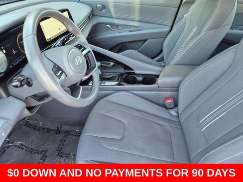Used 2025 Hyundai Elantra SEL FWD image 23