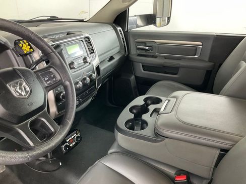 Used 2017 RAM 3500 Tradesman w/ Power Accessory Group image 12