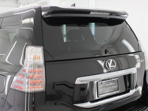 Used 2020 Lexus GX 460 Premium image 20