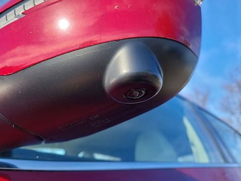 Used 2020 Nissan Rogue Sport SV w/ Technology Package image 9