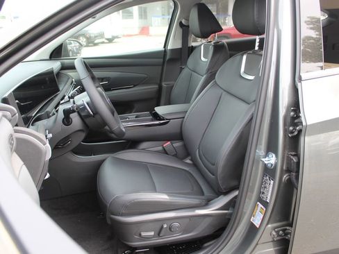 New 2026 Hyundai Tucson Limited image 13