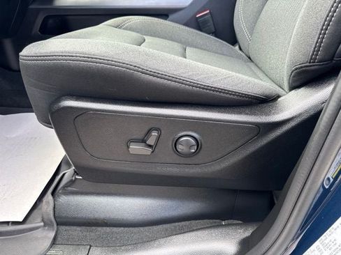 Used 2022 RAM 1500 Big Horn AWD/4WD image 11