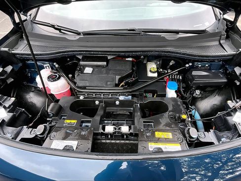 Certified 2023 Volkswagen ID.4 Pro image 29