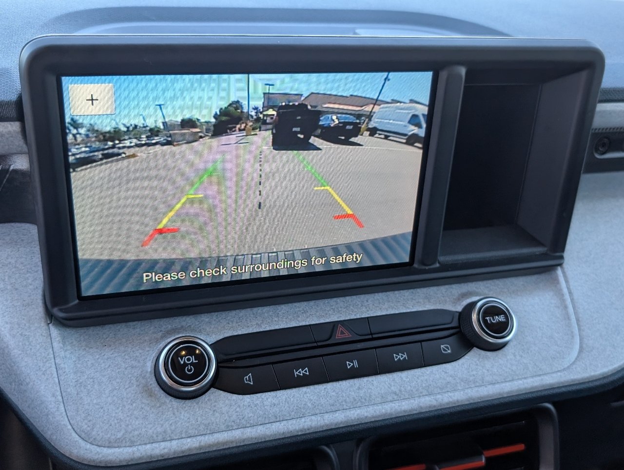 Used 2024 Ford Maverick XLT FWD image 6
