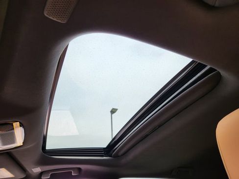 Used 2025 Lexus RX 350h w/ Accessory Package image 10