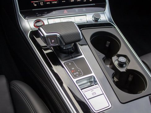 Used 2026 Audi RS 6 performance image 21